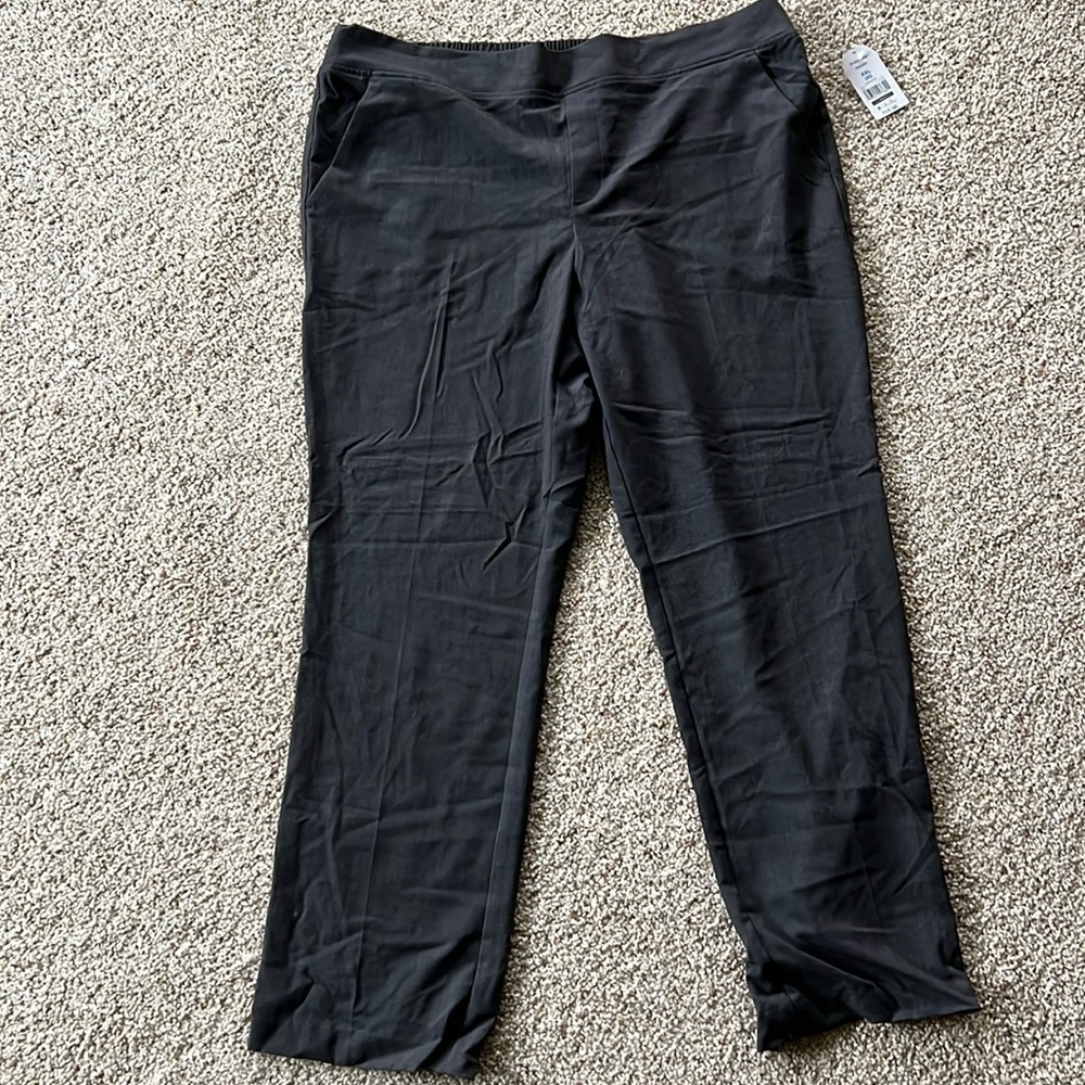 Women’s grey dress pants